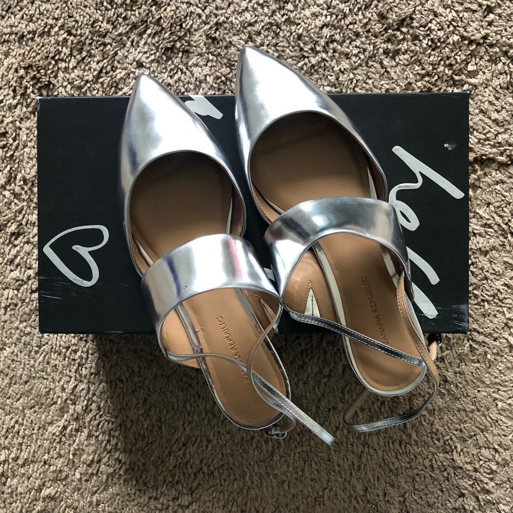 Banana Republic flats